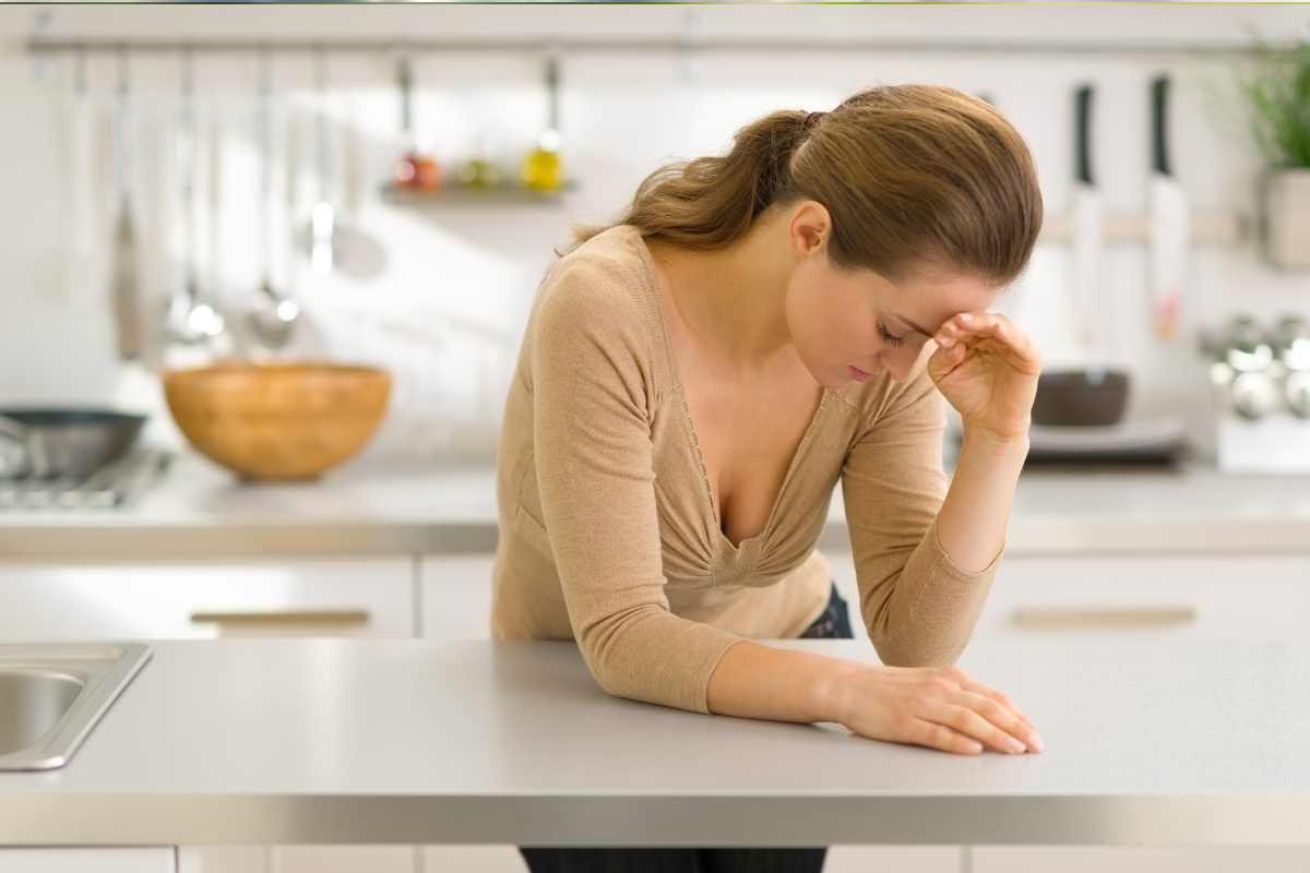 Cucina, i trucchi per metterci meno per riordinarli