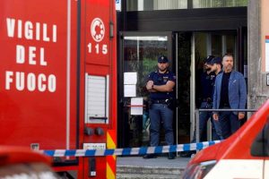 Incendio in una casa di riposo a Milano: 6 morti