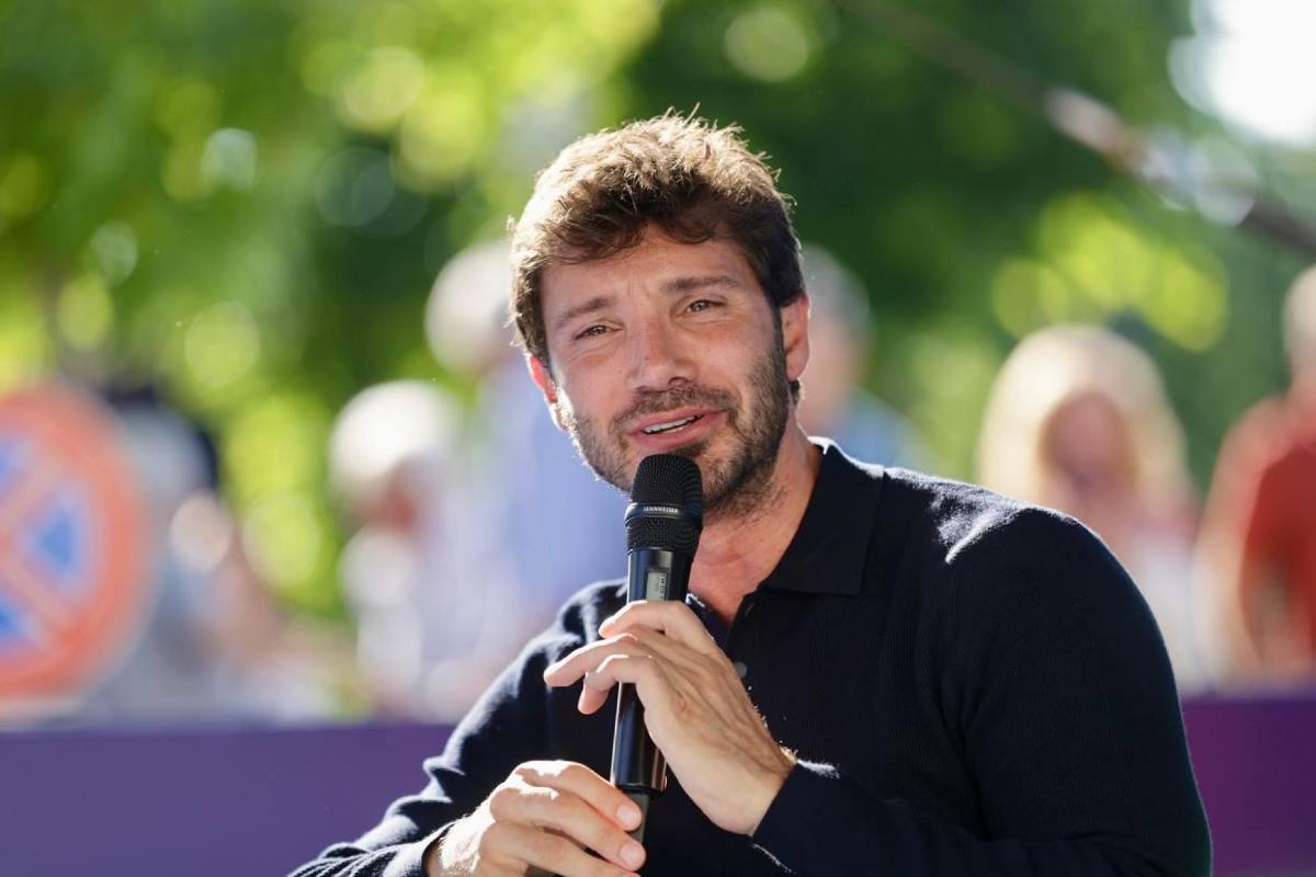 stefano de martino ad un evento